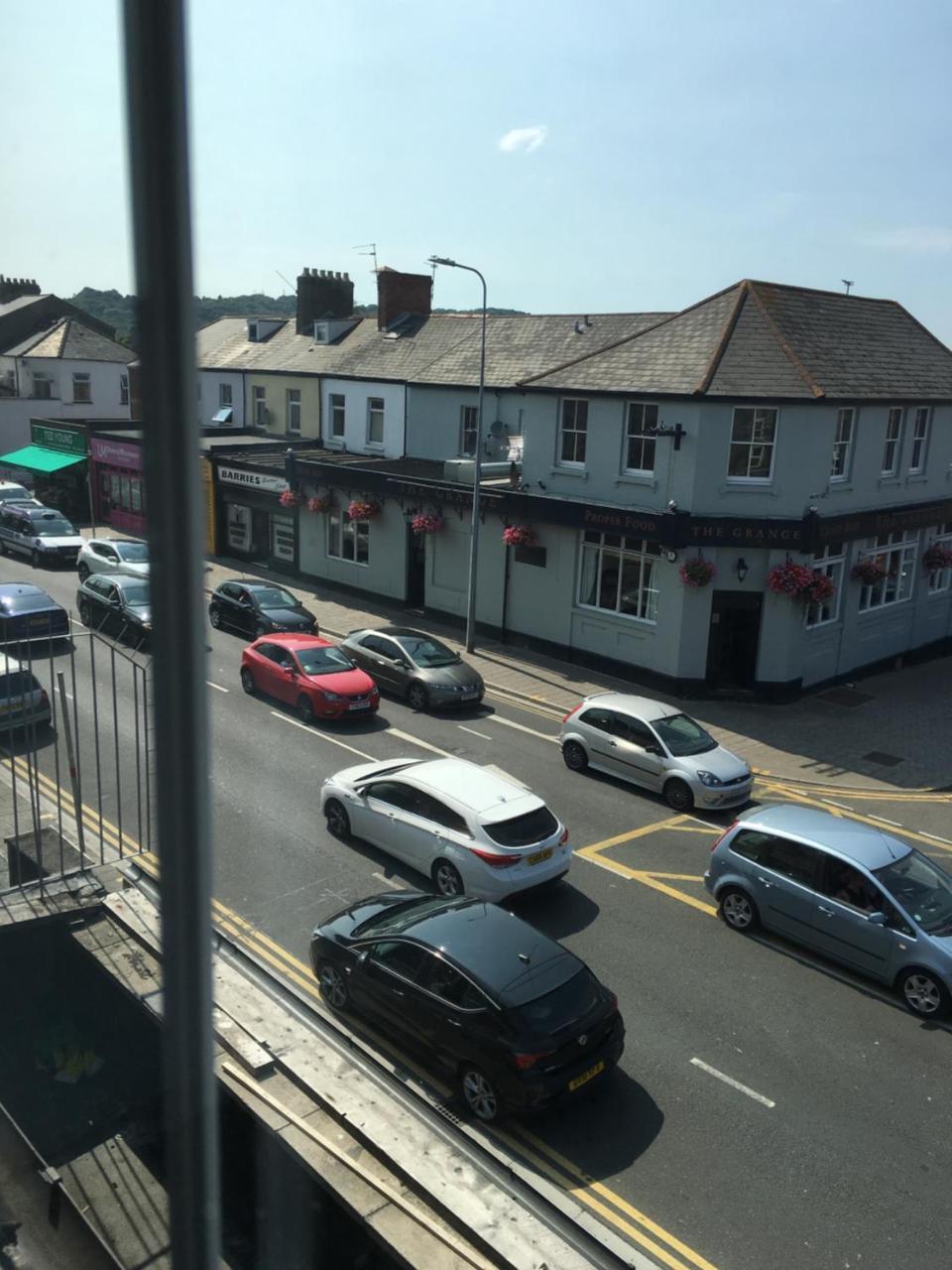 Yang'S Restaurant Hotel Cardiff Exterior photo